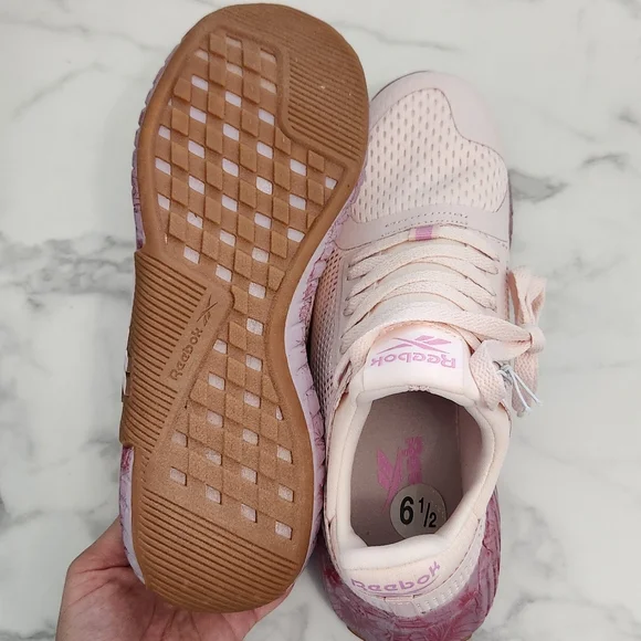 Reebok Light Pink Sneakers Women's 6.5 (37) For Training - Picture 12 of 13
